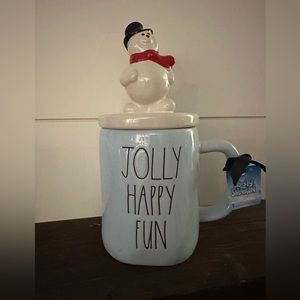 Rae Dunn Frosty snowman mug with topper